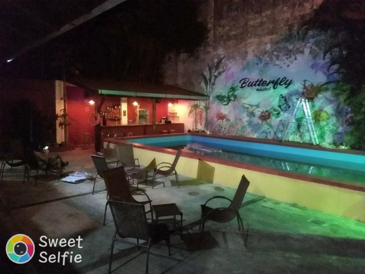 Butterfly Hostel Puerto Iguazú Dış mekan fotoğraf