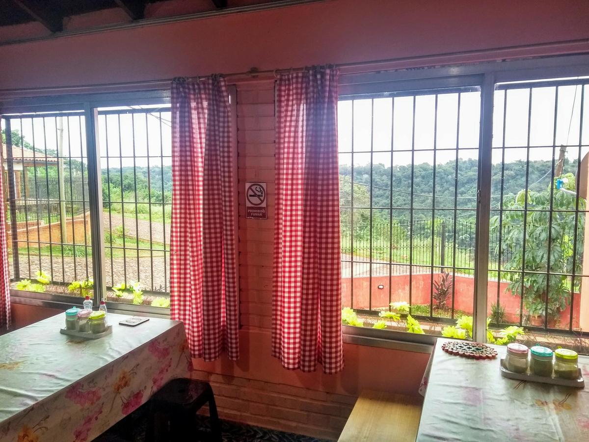 Butterfly Hostel Puerto Iguazú Dış mekan fotoğraf