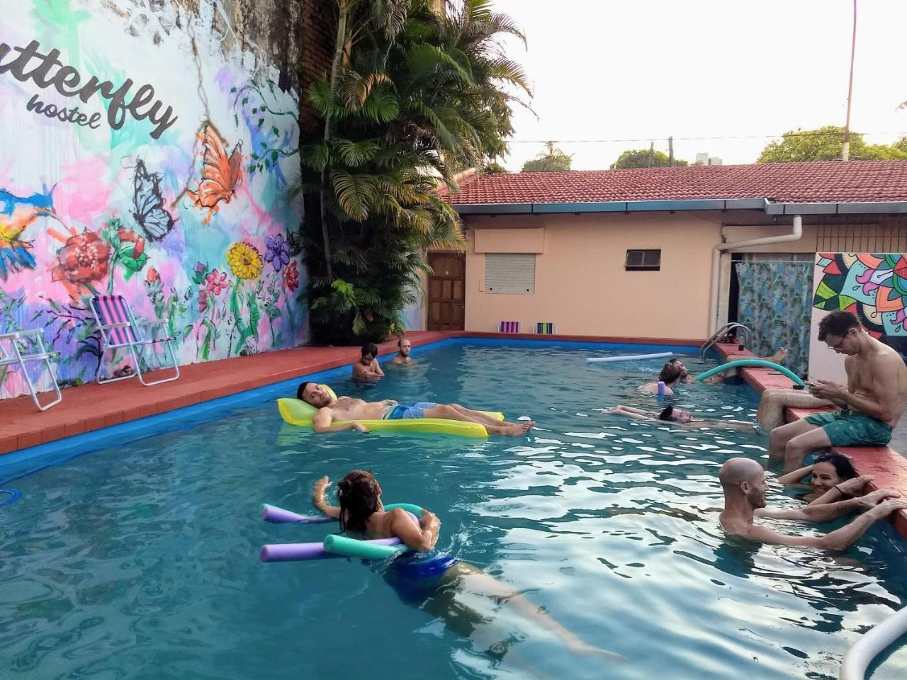 Butterfly Hostel Puerto Iguazú Dış mekan fotoğraf