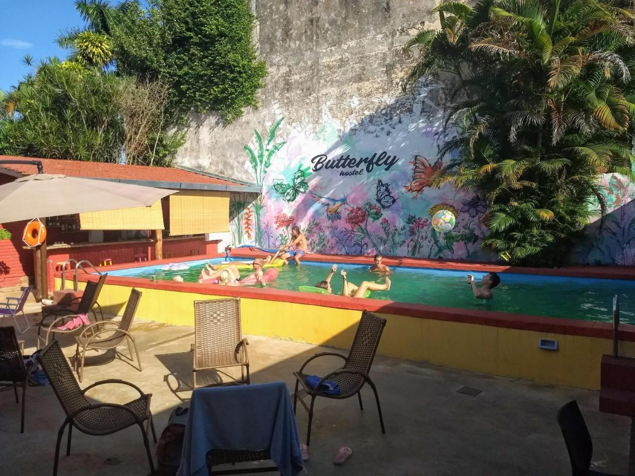 Butterfly Hostel Puerto Iguazú Dış mekan fotoğraf
