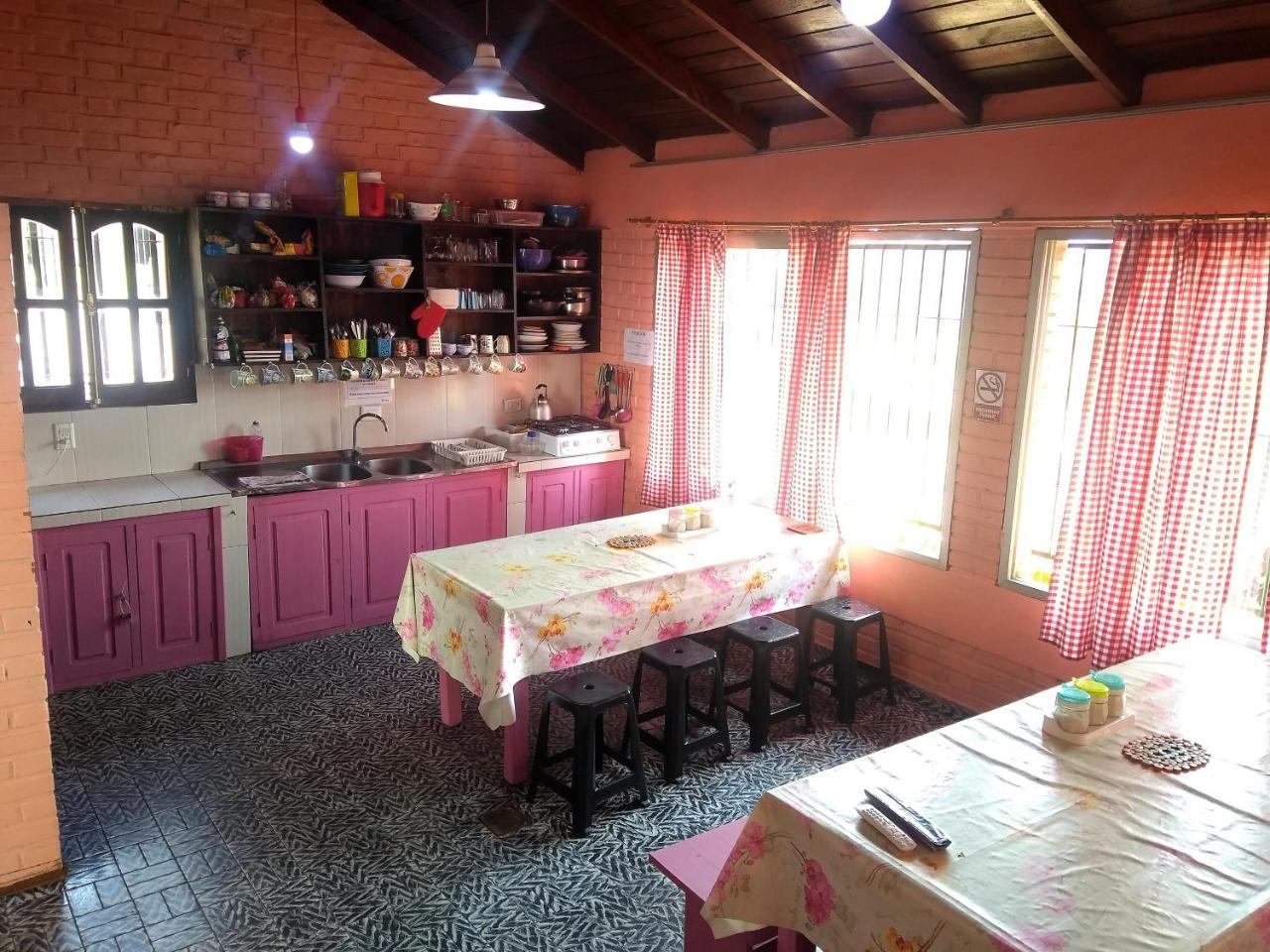Butterfly Hostel Puerto Iguazú Dış mekan fotoğraf